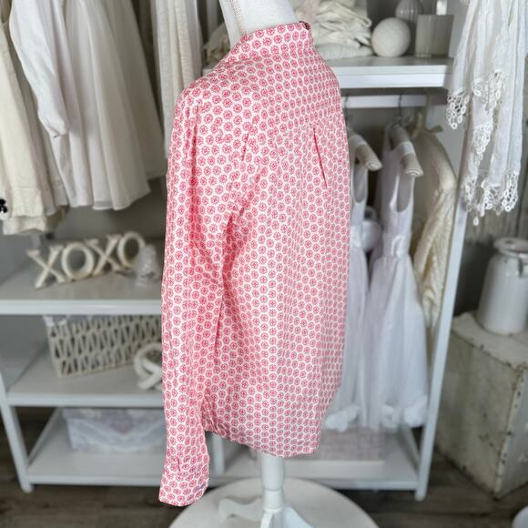 Charter Club Women's Sz 10 Relaxed Fit Pink Floral Button Up Blouse #3591 - Picture 3 of 9